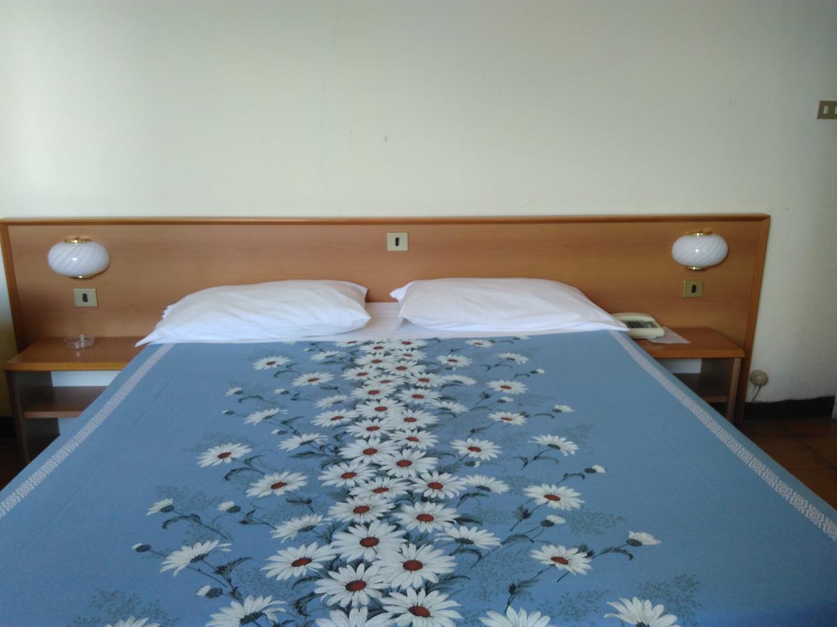Albergo Bandoni Рапало Екстериор снимка
